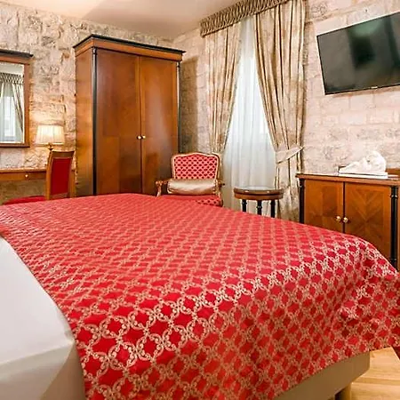 Ξενοδοχείο Judita Palace Heritage 4*